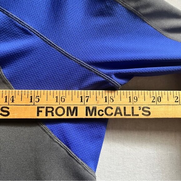 New Balance running Long Sleeve Reflective Pocket Thumbhole shirt Sz L - Picture 7 of 8